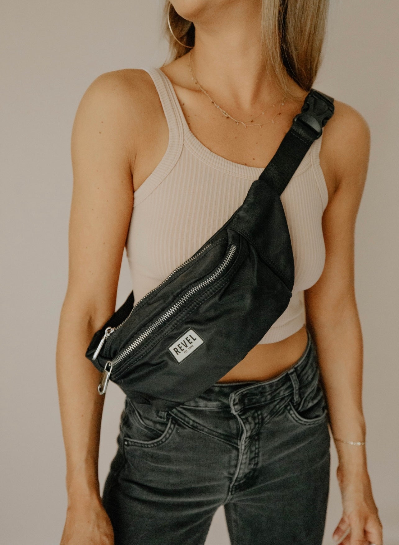 Waist bag online stradivarius